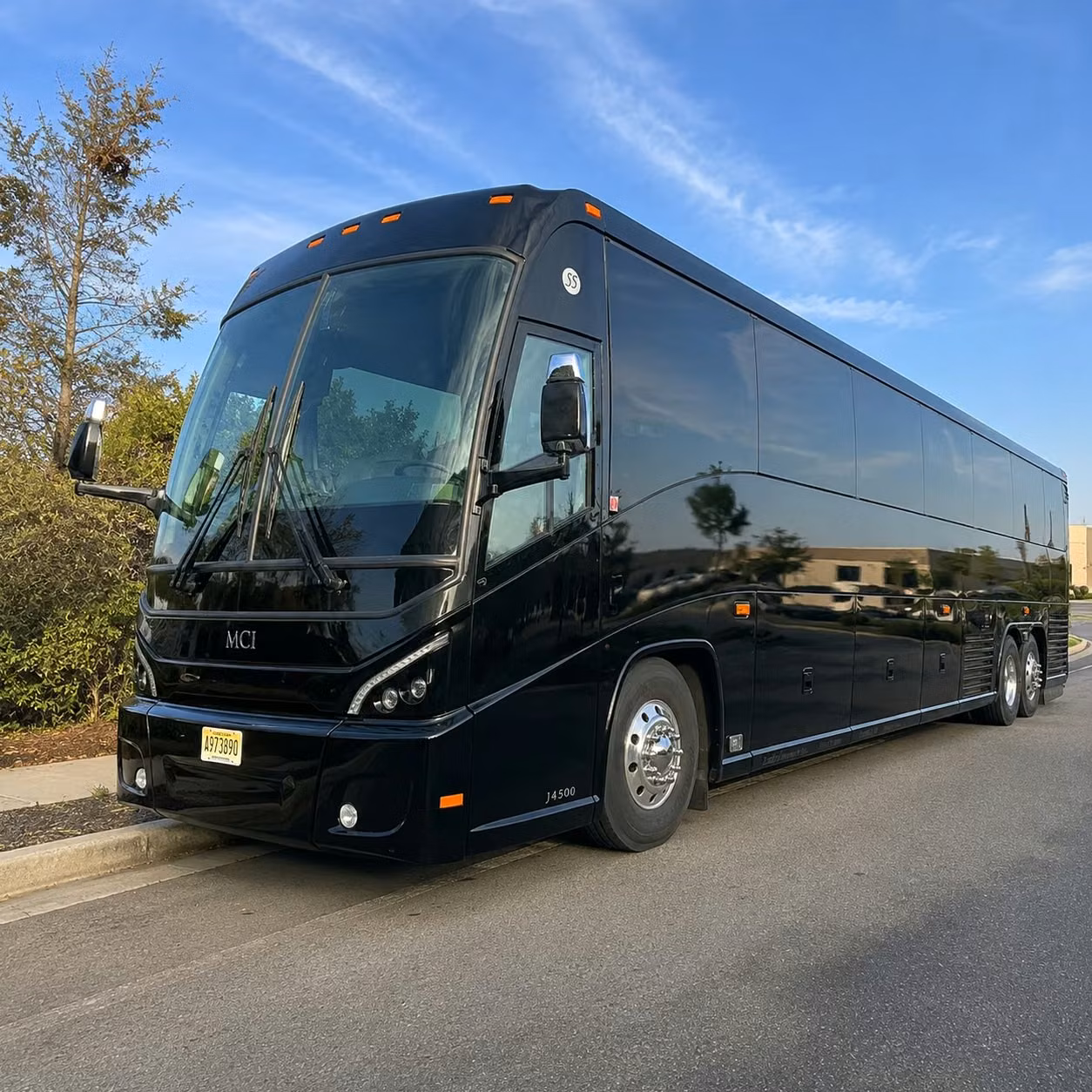 multi day and multi stop long distance bus rentals out of anaheim