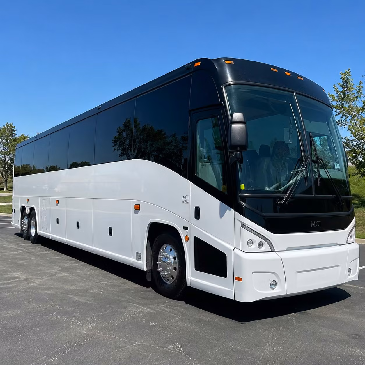 shuttle your anaheim resort and hospitality workers without the scheduling nightmare